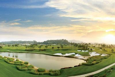 KHÁM PHÁ NHỮNG SÂN GOLF Ở HÀ NỘI ĐẸP ĐẾN CHOÁNG NGỢP